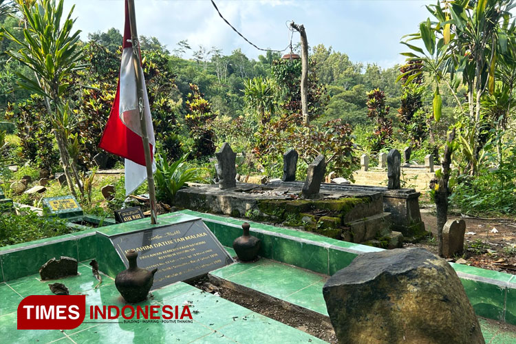 The tan Malaka Tomb in Kediri. (Photo: Lely Yuana/TIMES Indonesia)