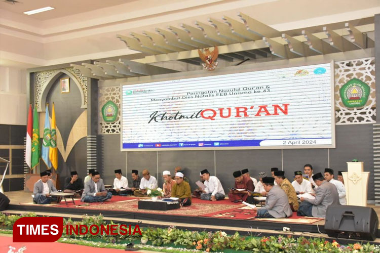 khotmil-qurn.jpg