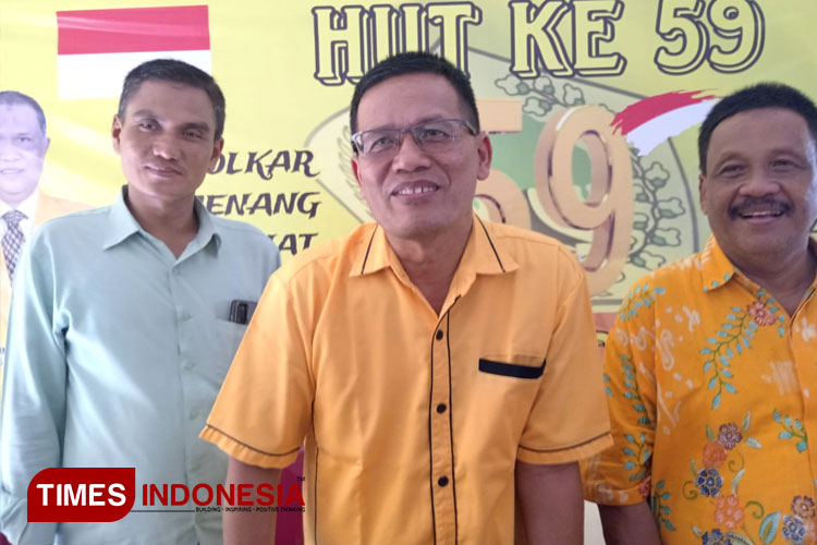 Ketua Tim 9 Penjaringan Bakal Calon Bupati dan Wakil Bupati Bantul Paidi (tengah). (FOTO: Edis/ TIMES Indonesia)