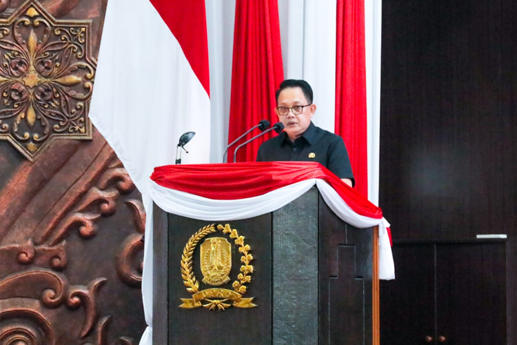 LKPJ 2023, Pj Gubernur Adhy Tegaskan Pentingnya Sinergitas Tingkatkan Capaian IKU Pemprov Jatim 