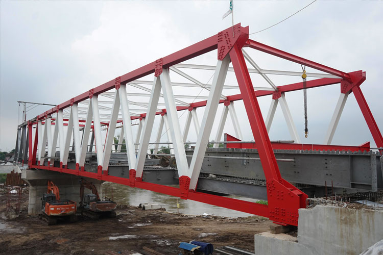 Pemkab Kediri Pastikan Jembatan Jongbiru Selesai Pertengahan 2024
