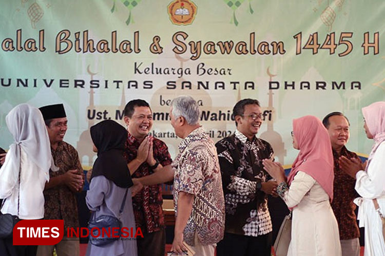Suasana Halal Bihalal sekaligus Perayaan Syawalan Keluarga Besar Universitas Sanata Dharma (FOTO: Humas USD for TIMES Indonesia)