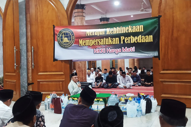 Suasana kegiatan Mujahadah Padang Jagat yang digelar di Pondok Pesantren Krapyak Panggungharjo Sewon Bantul. (FOTO: dokumen Padang Jagat)