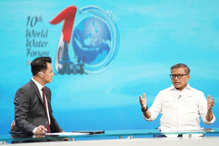 Sekretaris Jenderal Kementerian PUPR RI Mohammad Zainal Fatah saat tampil dalam program “Indonesia Bicara-Menuju World Water Forum 2024” di TVRI, Kamis (25/04/2024). (FOTO: Biro Komunikasi Publik Kementerian PUPR RI)