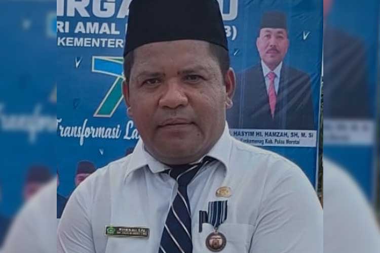 Kepala Tata Usaha Kantor Kementrian Agama Kabupaten Morotai, Mukmin Ali. (Foto: Mukmin For TIMES Indonesia)