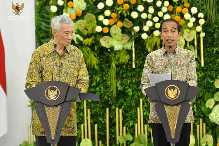 Perdana Menteri (PM) Singapura Lee Hsien Loong bersama Presiden Jokowi. (FOTO: Setkab)