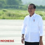 Tiba di Bandara Banyuwangi, Presiden Jokowi Tebar Senyum Bahagia