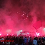 Ribuan Warga Nobar Timnas Indonesia vs Uzbekistan di Lapangan Bale Kota Tasikmalaya