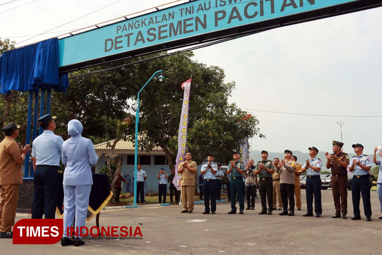 Peresmian-Detasemen-TNI-AU-Pacitan-a.jpg