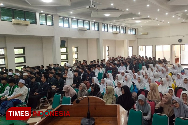 Festival-Pesantren-Tebuireng-a.jpg