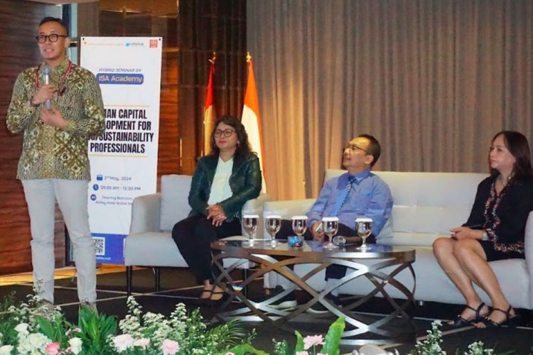 ISA bekerja sama dengan Universitas Sanata Dharma dan Politeknik Interlink Australia, menggelar Hybrid Seminar. (FOTO: ist)