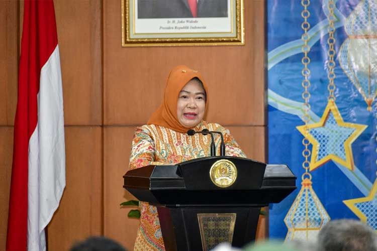 Plt. Sesjen MPR, Siti Fauziah.