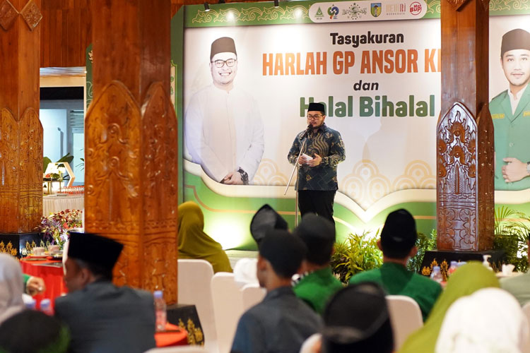 Bupati Kediri Hanindhito Himawan Pramana saat membuka kegiatan Harlah GP Ansor dan tasyakuran. (Foto: Diskominfo Kabupaten Kediri for TIMES Indonesia)