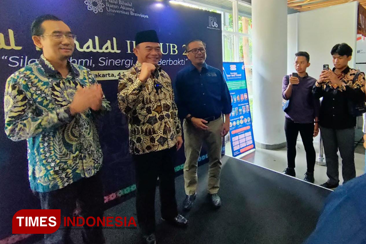Menteri Koordinator Bidang Pembangunan Manusia dan Kebudayaan Muhadjir Effendy hadir di agenda Halal Bihalal Ikatan Alumni UB di Jakarta. (FOTO: Moh Ramli/TIMES Indonesia)