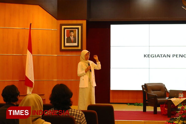 Siti-Awaliyah.jpg