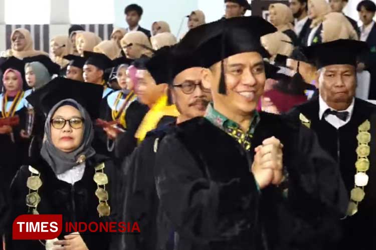 Wisuda-UIN-Maulana-Malik-Ibrahim-Malang-2.jpg