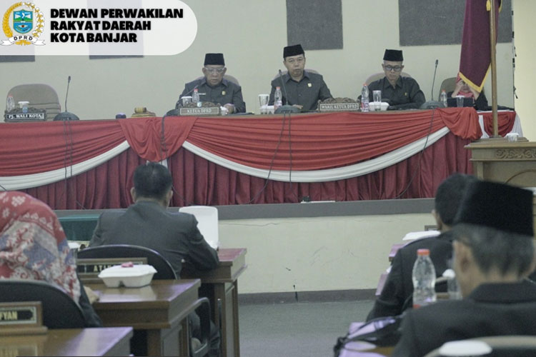 Sidang paripurna tentang LKPJ Wali kota Banjar tahun anggaran 2023. (FOTO: Dok DPRD Kota Banjar)