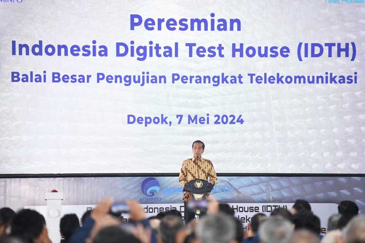 Bey Machmudin Dampingi Presiden Jokowi Resmikan Indonesia Digital Test House