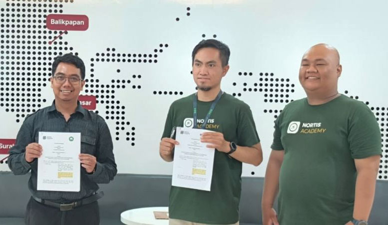 P2KIB Unisma Malang melakukan penandatanganan MoU dengan Yayasan Anak Bangsa Bisa (GoTo Impact Foundation atau GIF) dan Nortis Academy. (FOTO: AJP TIMES Indonesia)