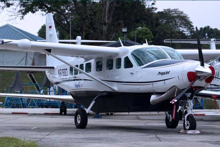Pesawat Susi Air yang melayani penerbangan di Bandara Umbu Mehang Kunda Waingapu.