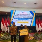 Meninggal, Keluarga Anggota Tagana Jawa Timur Dapat Santunan BPJS Ketenagakerjaan, Anaknya Dapat Beasiswa