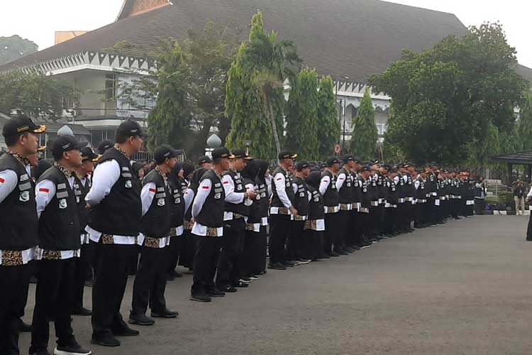 Pemberangkatan PPIH Arab Saudi   di Asrama Haji Pondok Gede Jakarta, Rabu (8/5/2024). (Foto: MCH 2024 Kemenag RI)