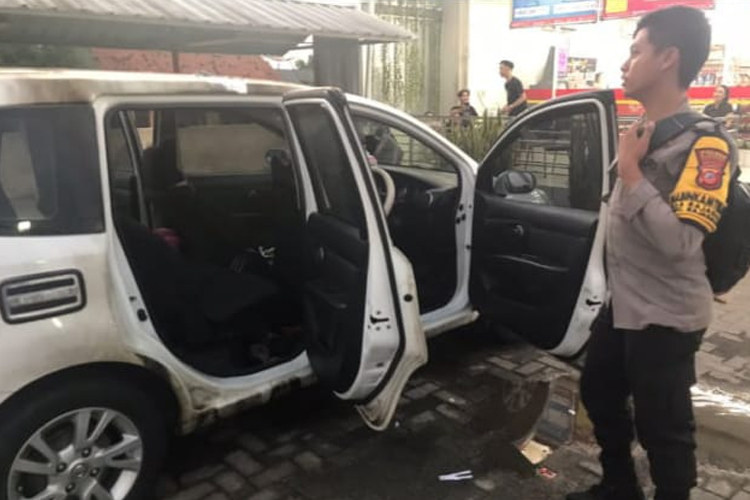 Sakit Hati Ditolak Rujuk, Pria di Majalengka Bakar Mobil dan Rumah Mantan Istrinya