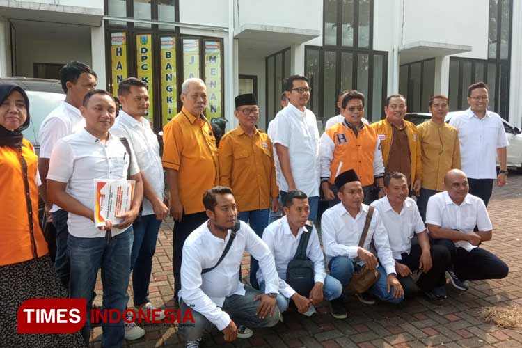 DPD Partai Hanura Kudus telah menerima 8 calon cabup dan 1 orang cawabup yang berniat diusungnya dalam Pilkada Kudus periode 2024-2029. (FOTO: Ihza Fajar Azhari/TIMES Indonesia)