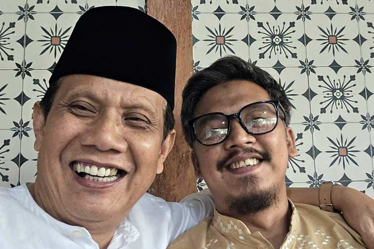 Abah-Gun-b.jpg