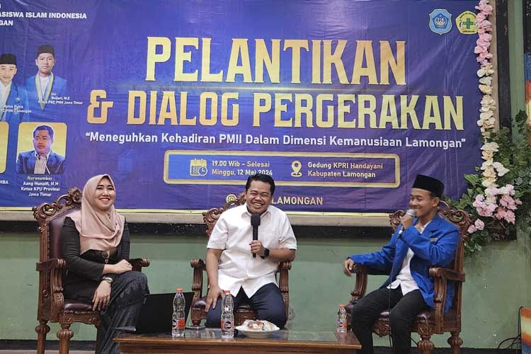 Anggota DPD RI terpilih 2024-2029, Dr. Lia Istifhama M.E.I atau Ning Lia bersama Ketua Komisi Pemilihan Umum (KPU) Provinsi Jawa Timur periode 2024-2029, Aang Kunaifi saat menjadi narasumber dalam dialog kebangsaan .