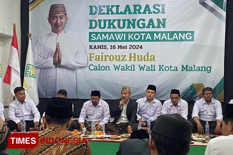Fairouz Huda alias Kak Fai, Bakal Calon Wakil Wali Kota Malang saat memaparkan visi misi dihadapan para santri. (Foto: Rizky Kurniawan Pratama/TIMES Indonesia)