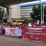Dinilai Fitnah Polri, Massa Beri Dukungan Kapolri Tindak Premanisme PT SKB