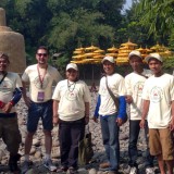 Jelang Waisak, Yayasan Meccaya dan Komunitas Kali Sileng Gelar Bersih Sungai di Kawasan Borobudur