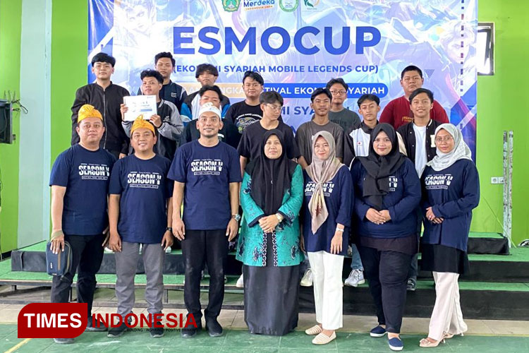 FESTIVAL EKONOMI SYARIAH SEASON V 2024 oleh HMP Ekonomi Syari'ah Unisla, Sabtu, (18/5/2024). (FOTO: AJP TIMES Indonesia)