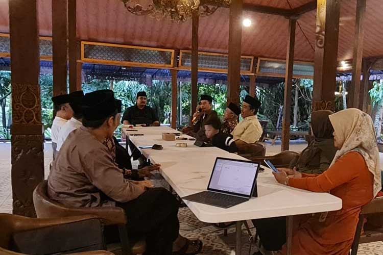 Jajaran Tim Komunikasi Politik (TKP) menggelar rapat koordinasi dengan pengurus PCNU Sleman. (Foto: Dok. PCNU Sleman)