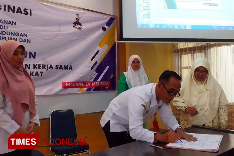 DPPKBPPA Kabupaten Madiun menggandeng sejumlah lembaga masyarakat untuk pencegahan nikah dini dan kekerasan perempuan/anak. (Foto: Yupi Apridayani/ TIMES Indonesia)