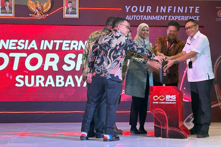 Dorong Pertumbuhan Industri Otomotif, Pemerintah Dukung IIMS Surabaya 2024