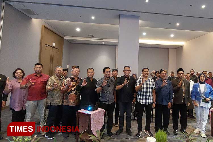 Foto bersama setelah selesai acara Fasilitasi P4GN. (Foto: Anggara Cahya/TIMES Indonesia)