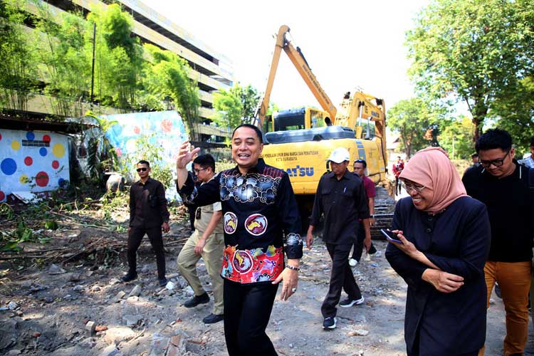 Pemkot Surabaya Adakan Sayembara Desain Eks THR dan TRS