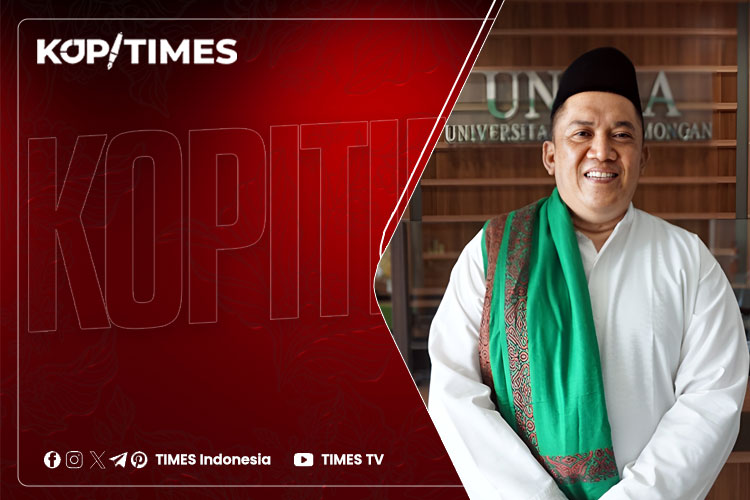 Dr. Abdul Ghofur, SE, M.Si, Rektor Universitas Islam Lamongan