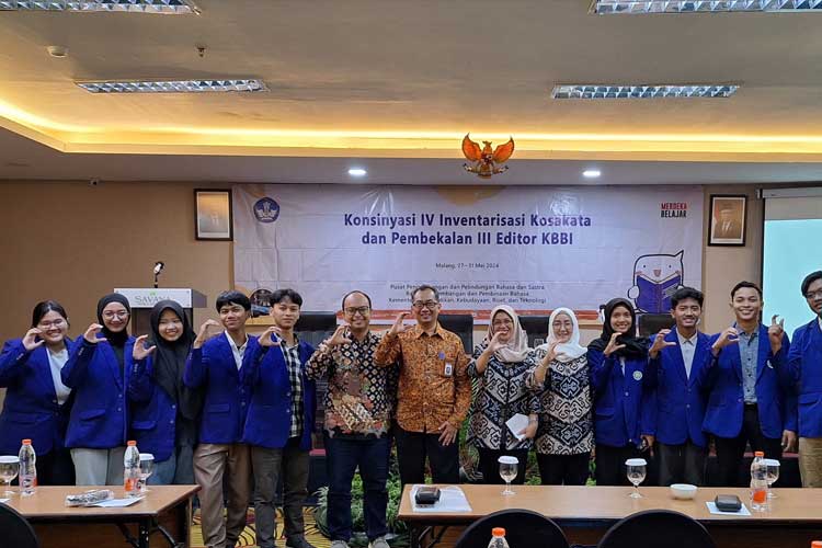 Mahasiswa Sastra Indonesia UM Ikuti Program 200 Ribu Entri Kata KBBI