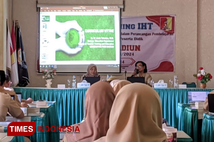 Pembukaan kegiatan IHT pembelajaran inovatif. (Foto: Humas UNIPMA for TIMES Indonesia)
