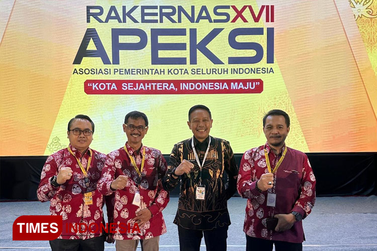 Pj Wali Kota Malang, Wahyu Hidayat saat menghadiri APEKSI di Balikpapan. (FOTO: Prokopim Kota Malang/TIMES Indonesia)