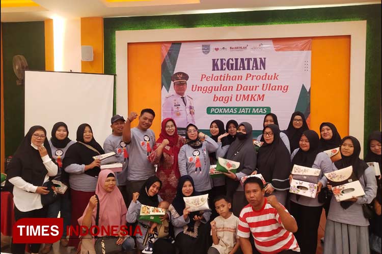 Asisten-Perekonomian-dan-Pembangunan-Pemkot-Probolinggo-c.jpg