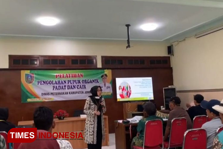 pelatihan-kelola-pupuk.jpg