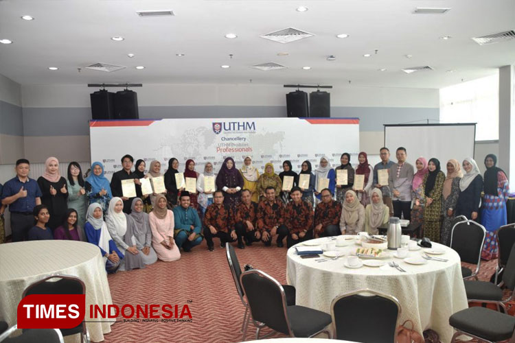 Closing Ceremony International Outbound Mobility FEB Unisma Malang di FPTP UTHM Malaysia. (FOTO: AJP TIMES Indonesia)