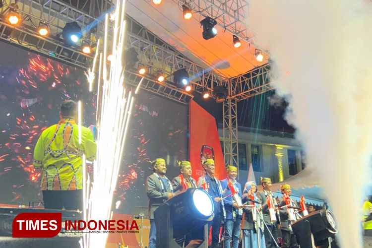 peluncuran-tahapam-Pilkada-2024-a.jpg