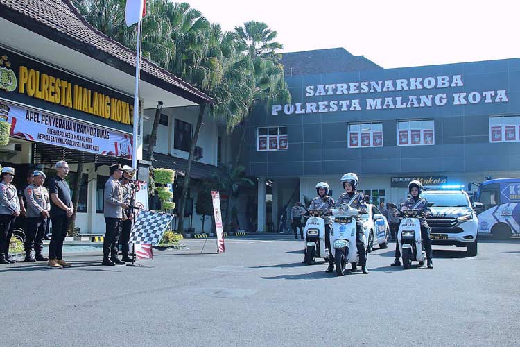 Dukung Go Green, Polresta Malang Kota Luncurkan Tim Patroli Motor Listrik