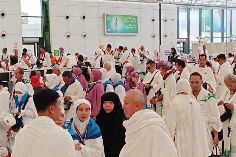 Inilah Barang yang Wajib Dibawa Jemaah Saat Puncak Haji 2024