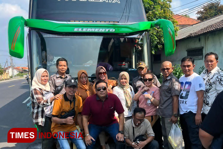 Puluhan Kepala Desa di Jember Ikuti Peringatan Satu Dasawarsa UU Desa